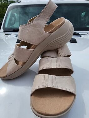 KURU Coda Muse Beige Tan Leather Sandal Supportive Cute Plantar Fasciitis